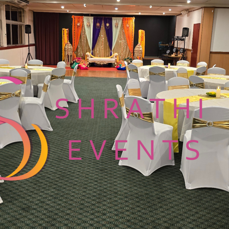 Wedding table arrangement